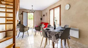 Vineyards & Village Stay - Image 5