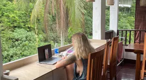 WW Backpackers - Image 3