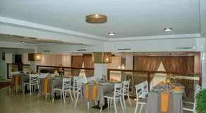 Sania Hotel - Image 4
