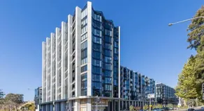 Metropol 812 - Image 5