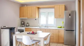 Nina Apartment - Image 5