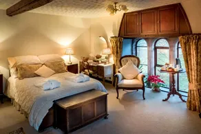 Stafford House Guest House - Image 2
