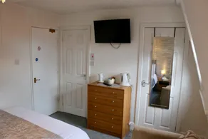 The Granby Hotel - Image 2