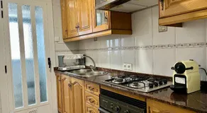 Habitación privada en apartamento compartido junto al Aeropuerto y Fira Barcelona - Image 4