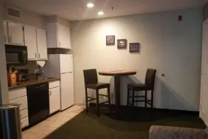 416 Great Value at Parkway Palms - Image 2