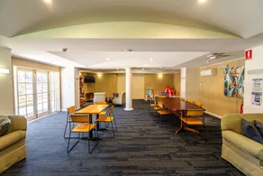 Comfort Resort Leura Gardens - Image 5