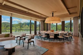 Shu Hua Hotel Tianmu Mountain, Curio Collection by Hilton - Image 3