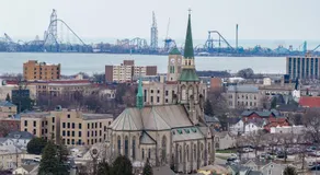 Condo with View of Cedar Point and Lake! - Image 4