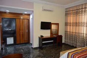 Han's Place - Image 4