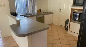 Ocean Keys Family Accommodation - Image 4