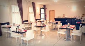 HOTEL DON CAMILLO - Image 4