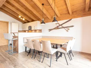 Luxurious chalet with sauna near the bathing lake - Image 2