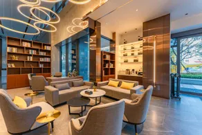 Home Inn Plus Jinan East Station - Image 2
