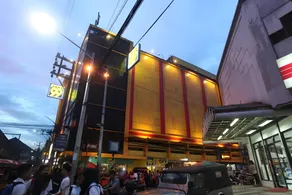Hotel 99 Monumento Caloocan - Image 4