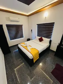 BEVERLY SUITES - Image 2