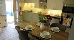 The Tack Room at Eastmoor Farm Fantastic 2 Bed Dog Friendly Luxury Cottage with Secure Gardens and Onsite Parking - Image 2
