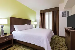 Hilton Garden Inn Wayne NJ - Image 2
