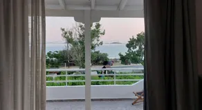 Filio Guesthouse - Image 4