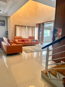 Villa With Touch Of Elegance 20min Drive Airport - Image 4
