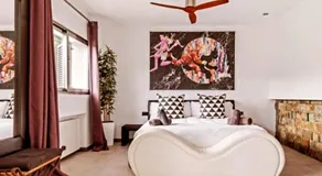 Villa La Roca Madrid - Image 2