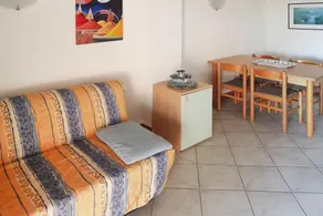 Ghisonaccia Apartment near Sandy Beach - Image 2