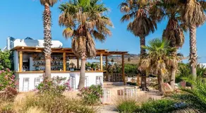 Sunset Studios & Rooms - Image 5