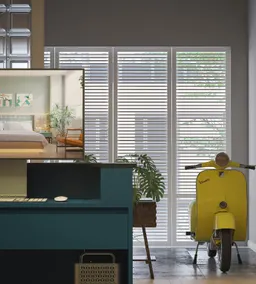 Mik Stay - Image 3