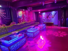 Shangpin Hatton Business Hotel - Image 4