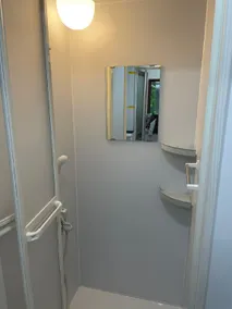 Free Wi-Fi, 6 minutes by train to Shinjuku Station, 7 minutes walk from Koenji Station - Image 3