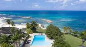 Magnificent 5-Bedroom Estate Villa, Sleeps 12 - Image 4