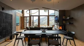 Penthouse 2 hijas 4-BR - Image 2