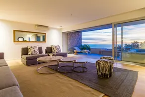 Lillamton Private Luxuxry Villa Style Accom - Image 4