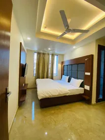 Hotel Virat Inn - Image 2