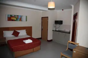 Grove Apartments - Image 5