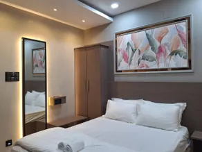 HOTEL TEMPLE VIEW - Image 4