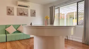 Fairyland Getaway- at Central Coast with XXXL hot Jacuzzi - Perpetual above 35C & Fun - Round pool table and Slide bunk bed - Image 3