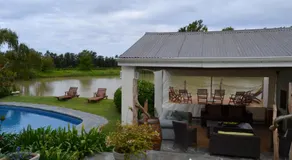 Broadlands Country House - Image 2