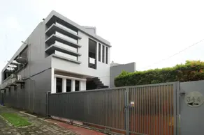 OYO 90438 Mampang 34 Residence - Image 4