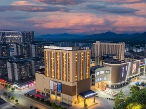 o.live Social Hotel (Guilin North Railway Station Wanda) - Image 5