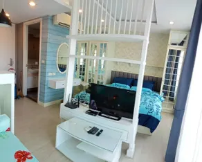 LUX in Love with Wifi & Toproof  Pool *My New Room - Image 2