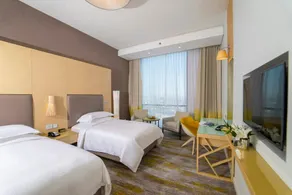 Rotana Corniche - Image 4