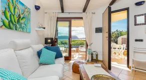 Villa Terrazza su Tavolara : vue mer, Wi-Fi, jardin et terrasse - Image 2