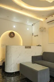 Hotel Urban Crown - Image 3