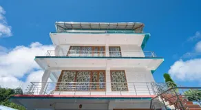ANIBESH HOTEL - Image 4