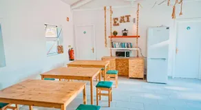 Oasis Backpackers Hostel Sintra Surf - Image 4