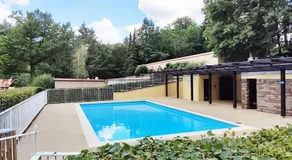 Suite avec Balnéo Privée et piscine commune - Image 4