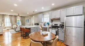 In-Unit Laundry Your Family and Friends Space - Image 2