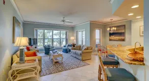 Updated Oceanfront 3 BR Full Kitchen Two King Bed Bikes & Beach Gear included - Image 3