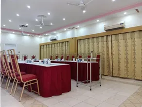 Stay Inn Guest House - Image 1