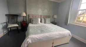 Manor Inn Galmpton - Image 2